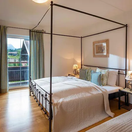 Schott * Kirchberg in Tirol