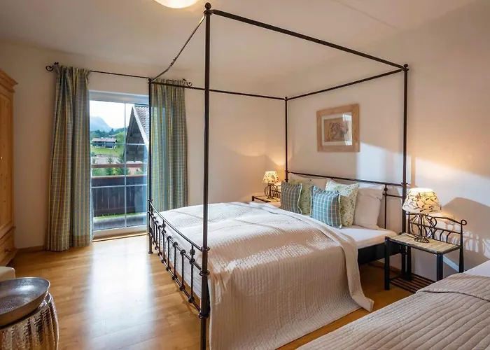 Schott * Kirchberg in Tirol